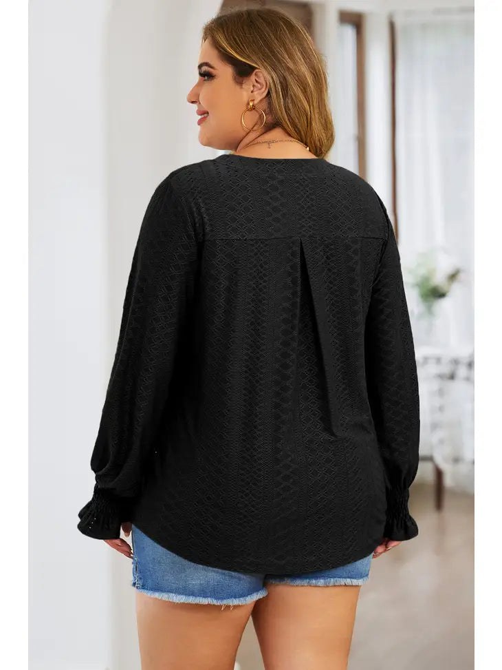 PLUS SIZE - Eyelet Jacquard Flounce Sleeve