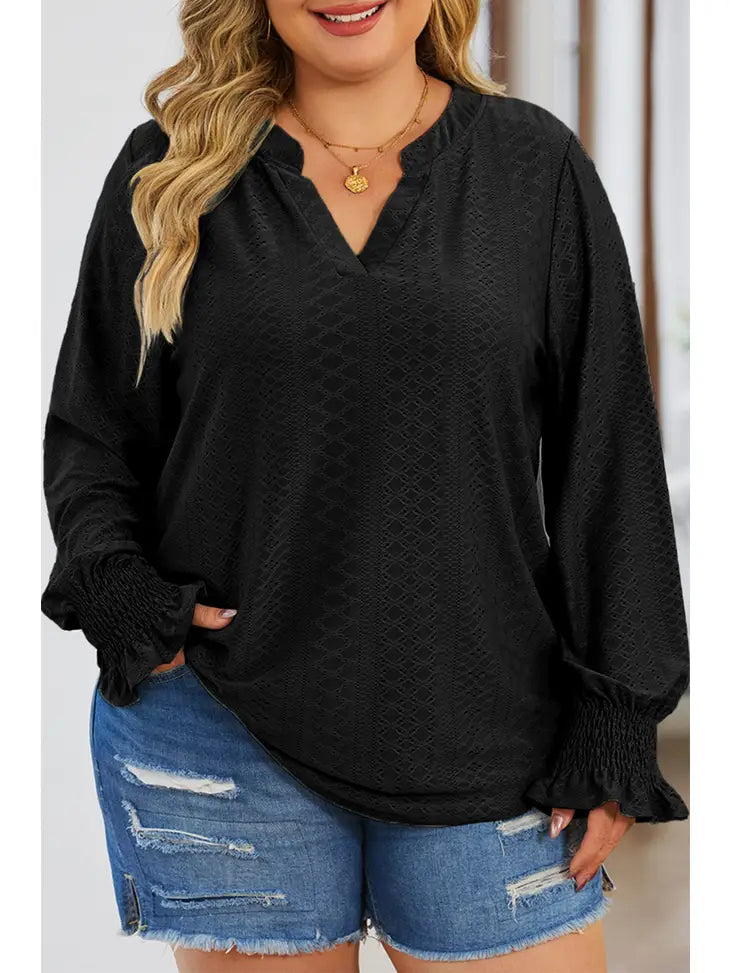 PLUS SIZE - Eyelet Jacquard Flounce Sleeve